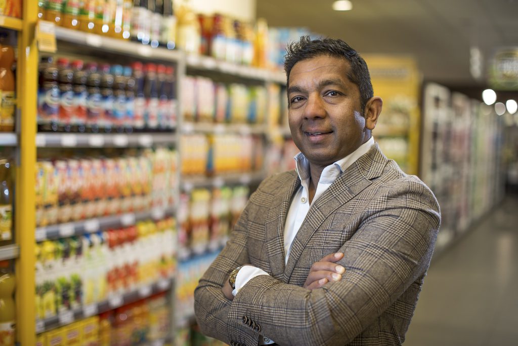 Radjen Lochan, Jumbo Lage Bothof en Jumbo Stokhorst Enschede en Jumbo Glanerbrug